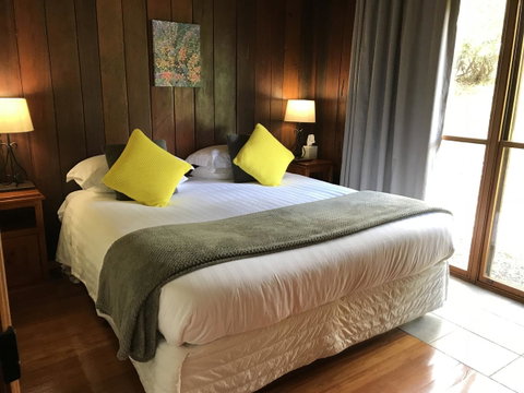 Ghost Hill Road Retreat - Accommodation Cooktown 4