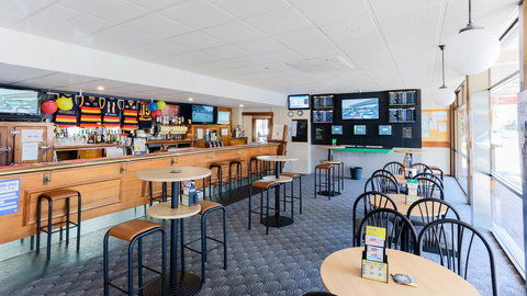 Bay Motel Hotel - Accommodation Cooktown 14