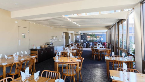 Bay Motel Hotel - Accommodation Cooktown 9