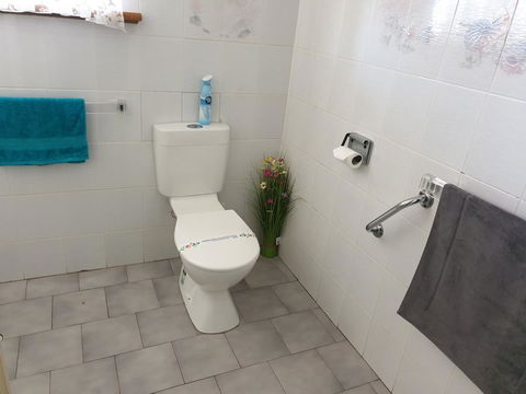 Wallaroo Sunset Home - Accommodation Cooktown 2