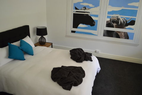 Two Cow Cottage Bed & Breakfast - Accommodation Cooktown 23