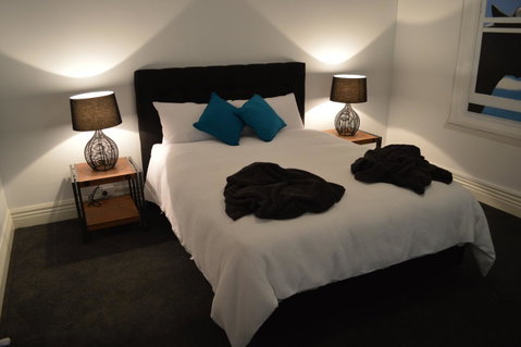 Two Cow Cottage Bed & Breakfast - Accommodation Cooktown 19