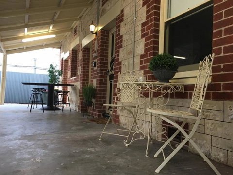 Two Cow Cottage Bed & Breakfast - Accommodation Cooktown 0