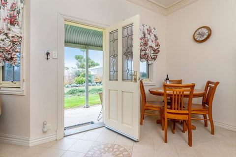 Barossa Vineyard Cottages - Accommodation Cooktown 19