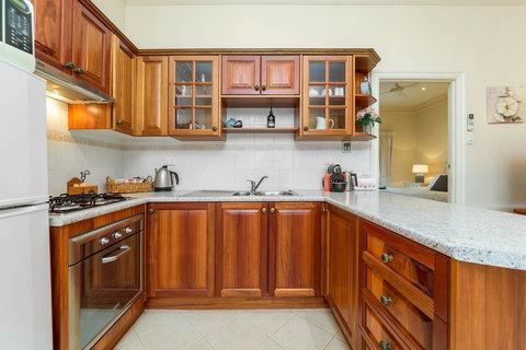 Barossa Vineyard Cottages - Accommodation Cooktown 15