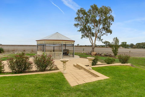 Barossa Vineyard Cottages - Accommodation Cooktown 25