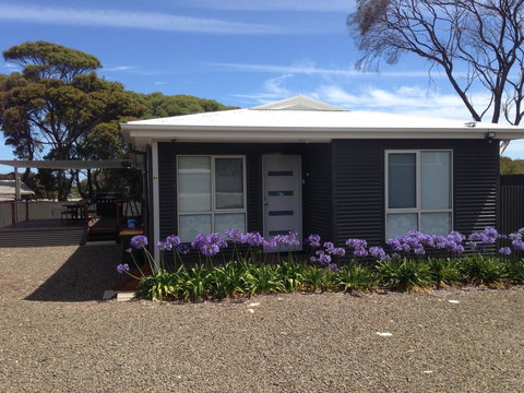 Home On Torrens - Accommodation Cooktown 8