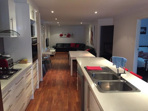 Home On Torrens - Accommodation Cooktown 1