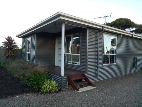Home On Torrens - Accommodation Cooktown 5