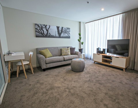 Adelaide DressCircle Apartments - North Terrace - Accommodation Cooktown 23