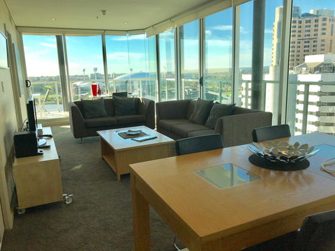 Adelaide DressCircle Apartments - North Terrace - Accommodation Cooktown 9