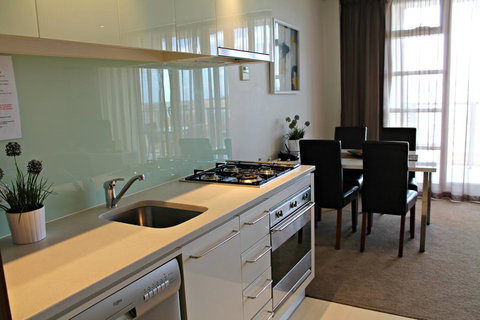 Adelaide DressCircle Apartments - North Terrace - Accommodation Cooktown 28