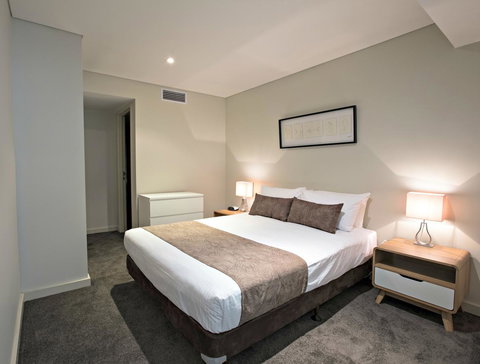 Adelaide DressCircle Apartments - North Terrace - Accommodation Cooktown 24