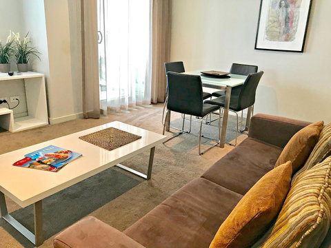 Adelaide DressCircle Apartments - North Terrace - Accommodation Cooktown 19