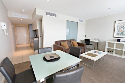 Adelaide DressCircle Apartments - North Terrace - Accommodation Cooktown 12