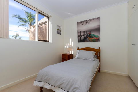 Adelaide Style Accommodation-Close To City-North Adelaide-3 Bdrm- FREE Parking - Accommodation Cooktown 19