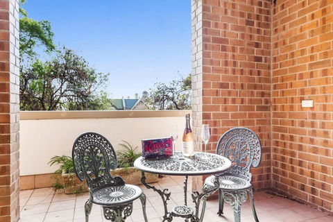 Adelaide Style Accommodation-Close To City-North Adelaide-3 Bdrm- FREE Parking - Accommodation Cooktown 16