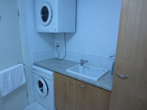 Lights Landing Apartments - Accommodation Cooktown 10