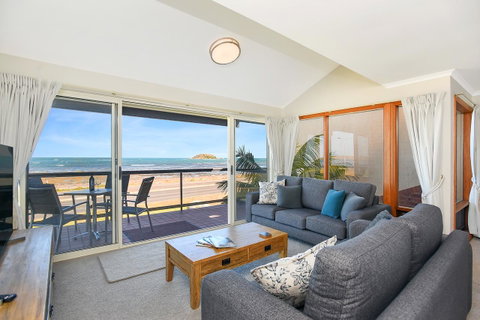 Franklin Beachfront Apartments - Accommodation Cooktown 6