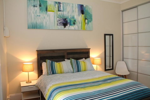 Smugglers Inn Studio Apartments - Accommodation Cooktown 12