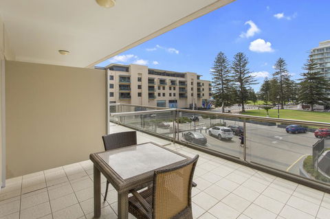 Pier Luxury Apartments - Accommodation Cooktown 10