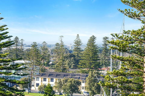 Pier Luxury Apartments - Accommodation Cooktown 31