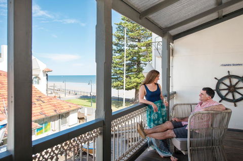 Seawall Apartments - Accommodation Cooktown 20