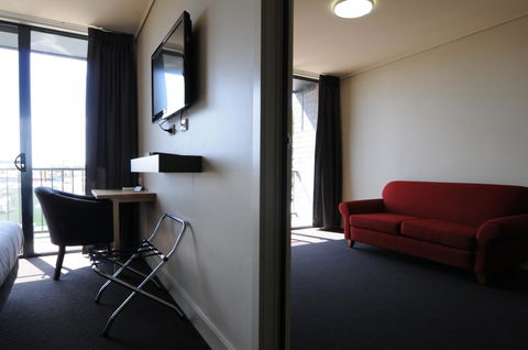 Mansfield Park Hotel - Accommodation Cooktown 2
