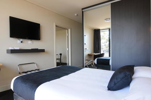 Mansfield Park Hotel - Accommodation Cooktown 1