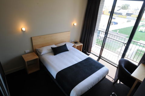Mansfield Park Hotel - Accommodation Cooktown 12