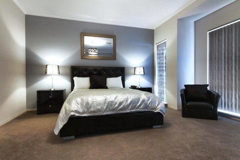 Casavino Luxury Villa - Accommodation Cooktown 29