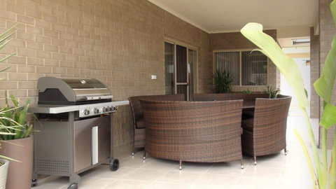 Casavino Luxury Villa - Accommodation Cooktown 12