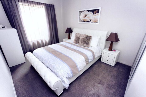 Casavino Luxury Villa - Accommodation Cooktown 6
