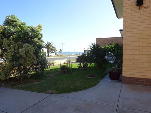Selene Holiday Apartment @West Beach - Accommodation Cooktown 30