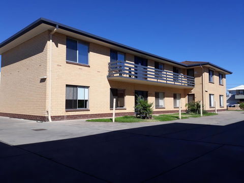Selene Holiday Apartment @West Beach - Accommodation Cooktown 8