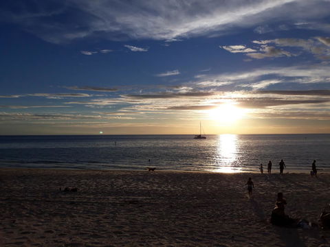 Selene Holiday Apartment @West Beach - Accommodation Cooktown 7