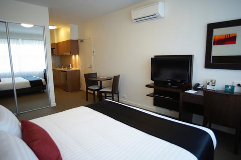 Quest Mawson Lakes - Accommodation Cooktown 3