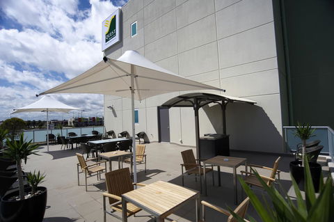 Quest Mawson Lakes - Accommodation Cooktown 5