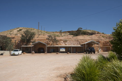 Ali\'s Underground Studio - Accommodation Cooktown 15