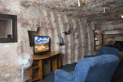 Ali\'s Underground Studio - Accommodation Cooktown 0