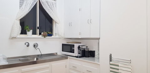 Unit In Marion - Accommodation Cooktown 7