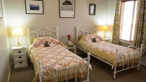 Rezare House Bed & Breakfast - Accommodation Cooktown 8
