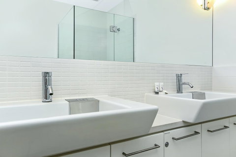 Breeze Beachfront Apartment - Accommodation Cooktown 16