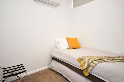 Loxton Courthouse Apartments - Accommodation Cooktown 0