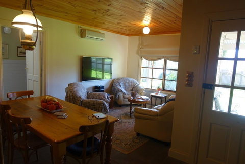 Amy\'s House Bed & Breakfast - Accommodation Cooktown 42