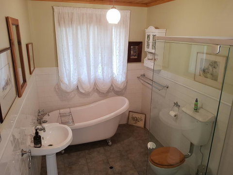 Amy\'s House Bed & Breakfast - Accommodation Cooktown 13