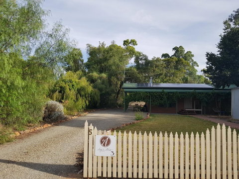 Amy\'s House Bed & Breakfast - Accommodation Cooktown 27