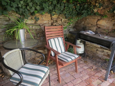The Pig And Whistle - Accommodation Cooktown 7