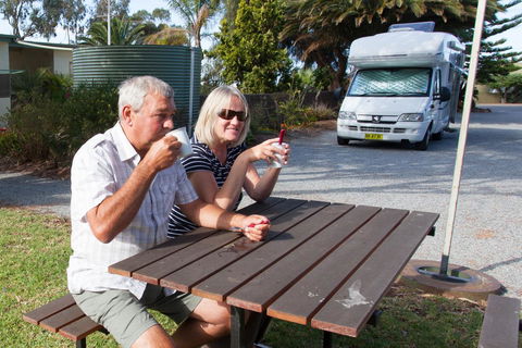 Modra\'s Apartments - Accommodation Cooktown 21