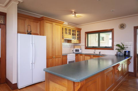 Angaston Saleyards Luxury Accommodation - Accommodation Cooktown 18
